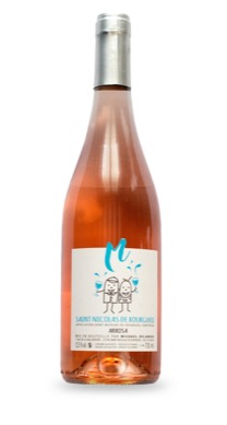 rosé arrosa à Saint-Nicolas-de-Bourgueil dans l'Indre-et-Loire 37